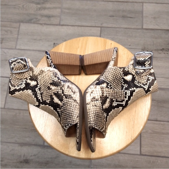 Vionic shoes Blakely snake booties - Picture 3 of 5